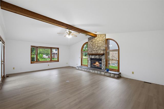 24762 White Plains Drive, Novi, MI 48374