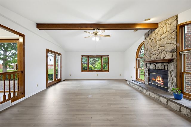 24762 White Plains Drive, Novi, MI 48374