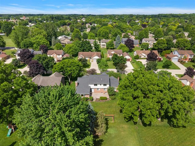 24762 White Plains Drive, Novi, MI 48374