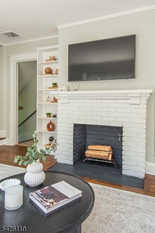 19 Carolin Rd, Montclair Twp., NJ 07043