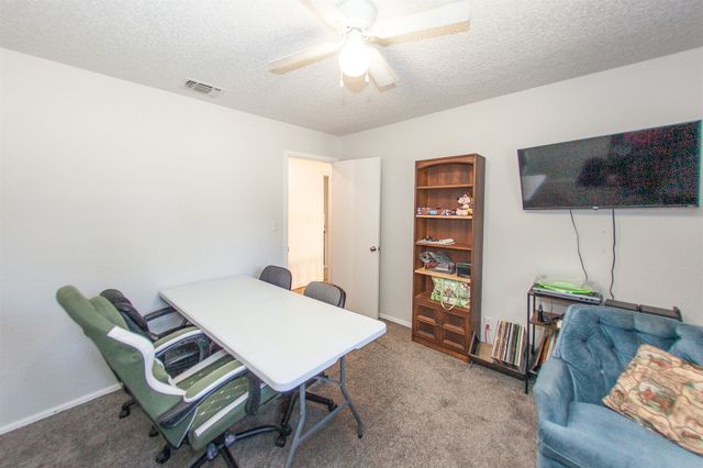 620 Rosewood Circle, Claremore, OK 74017