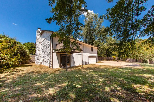620 Rosewood Circle, Claremore, OK 74017