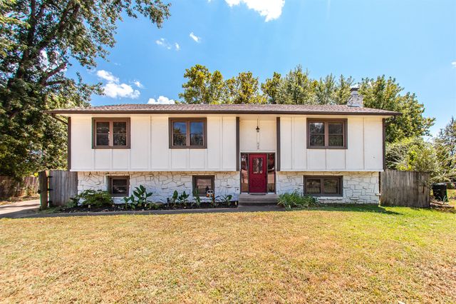 620 Rosewood Circle, Claremore, OK 74017