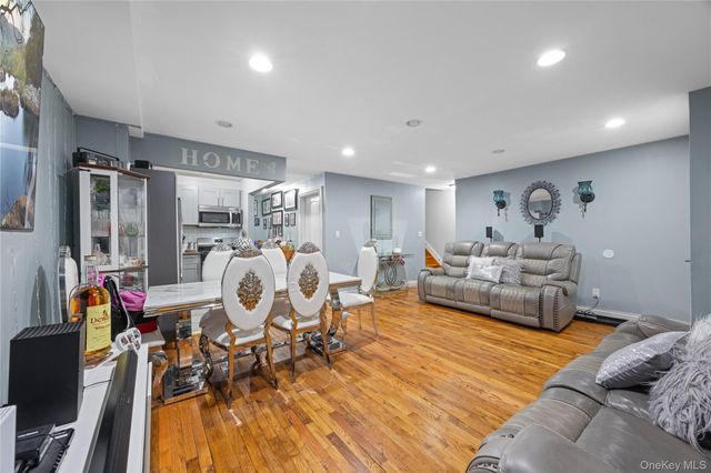 2611 Decatur Avenue, Bronx, NY 10458