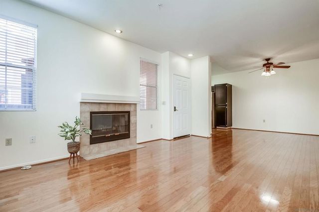18736 Caminito Cantilena 194, San Diego, CA 92128