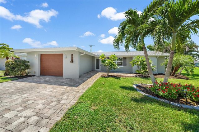 6841 ROXBURY DRIVE, Sarasota, FL 34231