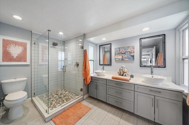 6841 ROXBURY DRIVE, Sarasota, FL 34231