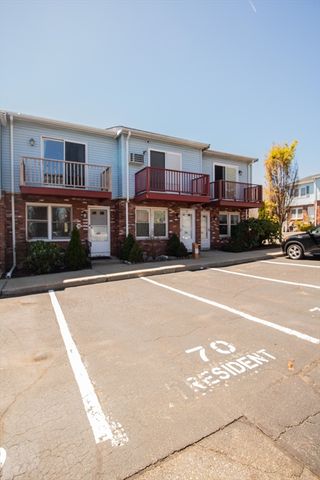 250 Congress Ave 40, Chelsea, MA 02150