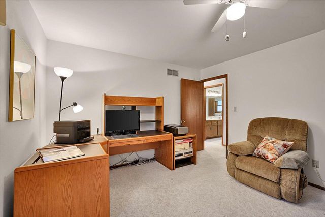 3827 W Minnesota AVENUE, Franklin, WI 53132