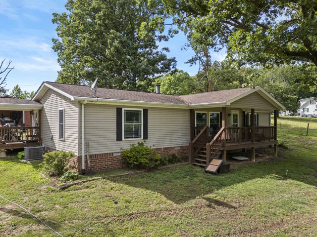 1126 Cedar Creek Rd, Vanleer, TN 37181