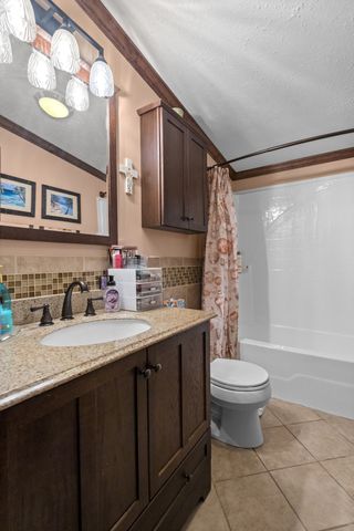 1126 Cedar Creek Rd, Vanleer, TN 37181
