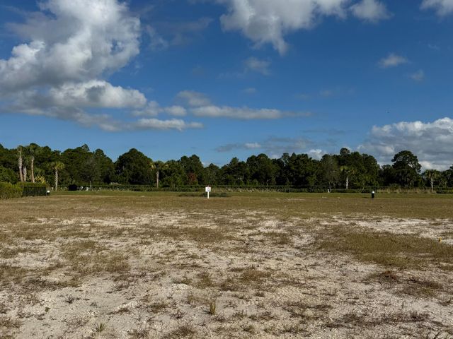 13085 Monte Rosa Court, Palm Beach Gardens, FL 33412