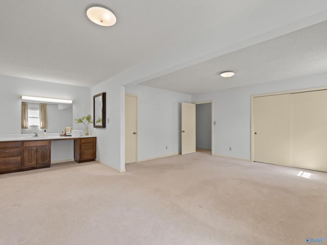 319 Westchester Avenue SW, Huntsville, AL 35801