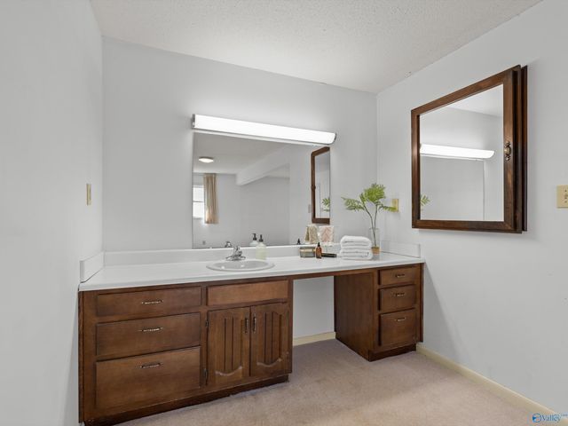 319 Westchester Avenue SW, Huntsville, AL 35801