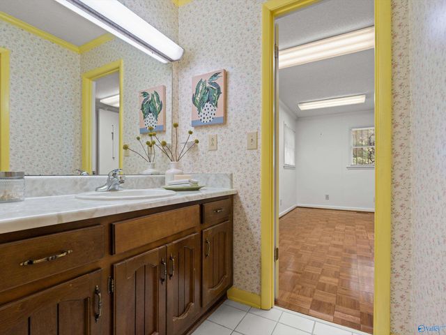 319 Westchester Avenue SW, Huntsville, AL 35801