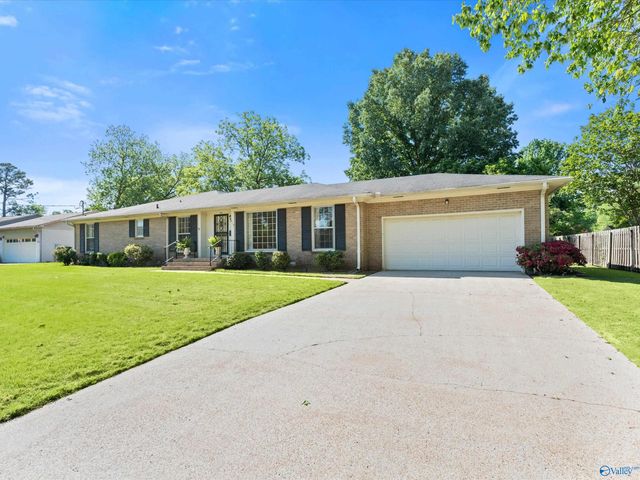 319 Westchester Avenue SW, Huntsville, AL 35801