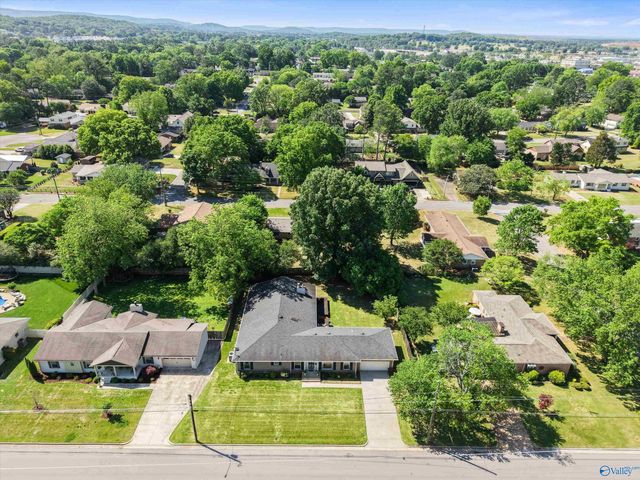 319 Westchester Avenue SW, Huntsville, AL 35801