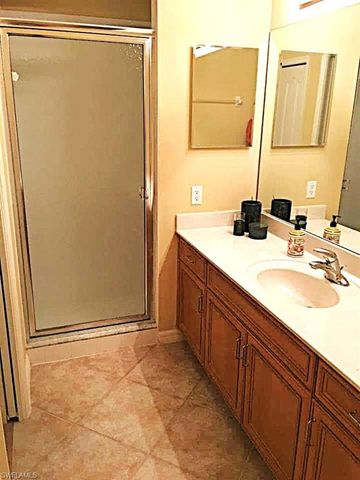 8261 Pathfinder LOOP 715, Fort Myers, FL 33919