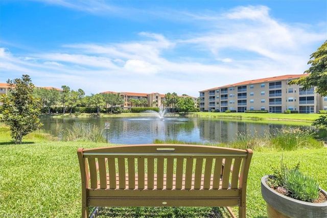 8261 Pathfinder LOOP 715, Fort Myers, FL 33919