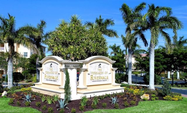 8261 Pathfinder LOOP 715, Fort Myers, FL 33919
