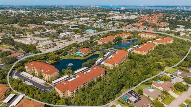 8261 Pathfinder LOOP 715, Fort Myers, FL 33919