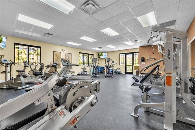 8261 Pathfinder LOOP 715, Fort Myers, FL 33919