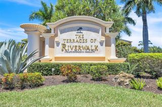 8261 Pathfinder LOOP 715, Fort Myers, FL 33919
