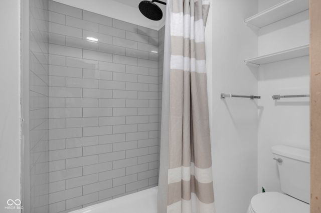 7730 Grandview Drive, Indianapolis, IN 46260