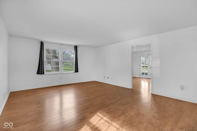 7730 Grandview Drive, Indianapolis, IN 46260