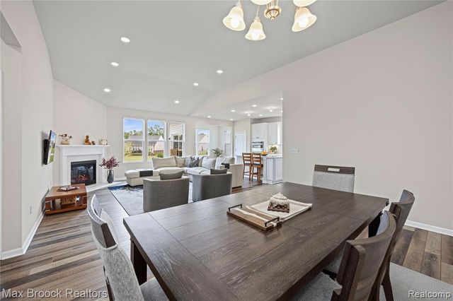 30153 Turtle Creek Circle, New Hudson, MI 48165