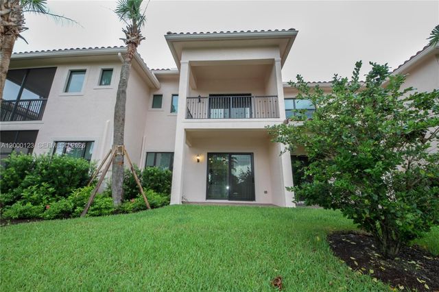 106 SW 127th Terrace 106, Plantation, FL 33325