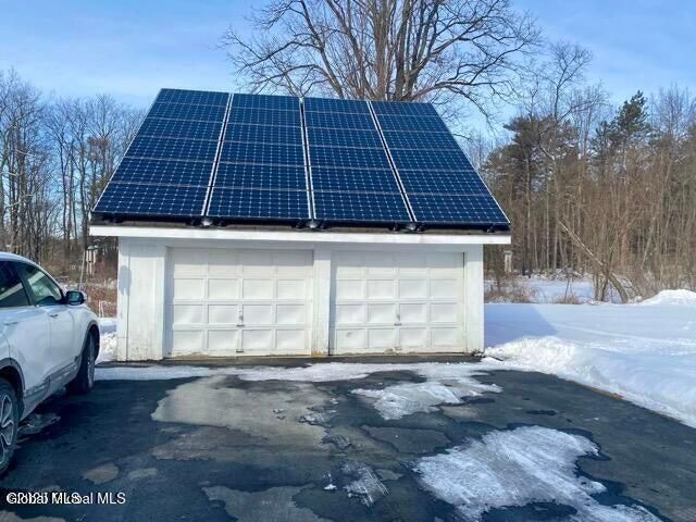 19 Center White Creek Lane, White Creek, NY 12057