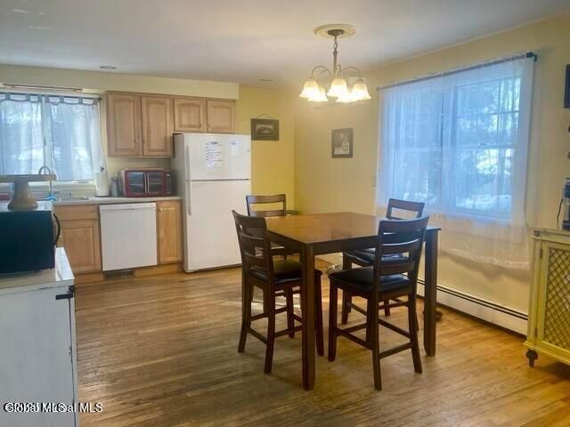 19 Center White Creek Lane, White Creek, NY 12057