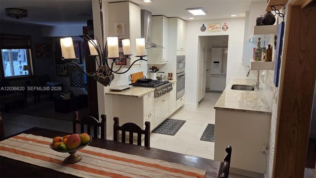 3511 SW 105th ct, Miami, FL 33165