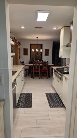 3511 SW 105th ct, Miami, FL 33165