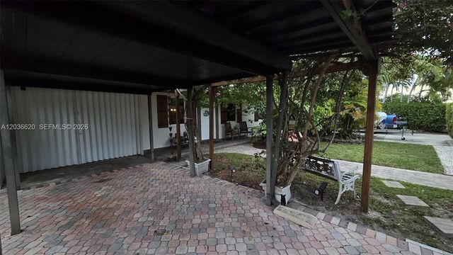 3511 SW 105th ct, Miami, FL 33165