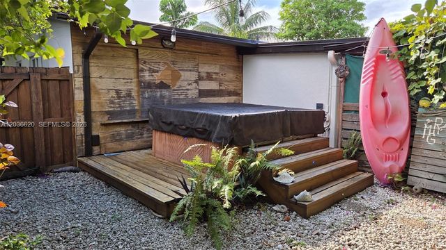 3511 SW 105th ct, Miami, FL 33165