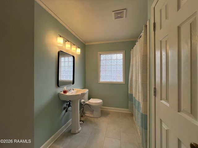 215 Stephens Street, Lafayette, LA 70506