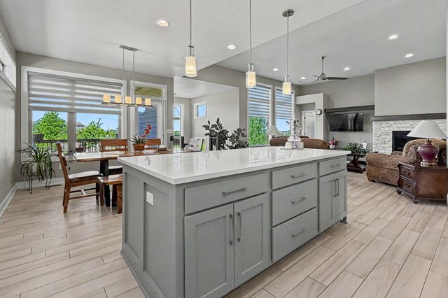 532 NE Westgate Drive, Waukee, IA 50263