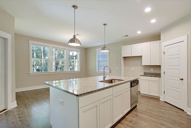 222 Creek Pointe Drive, Moncks Corner, SC 29461
