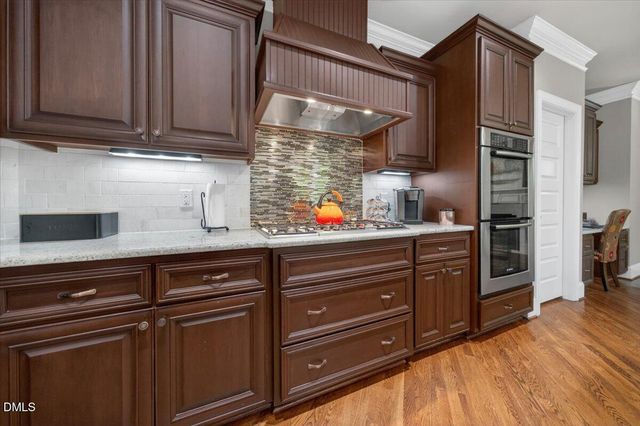195 Mcknitt Place, Garner, NC 27529