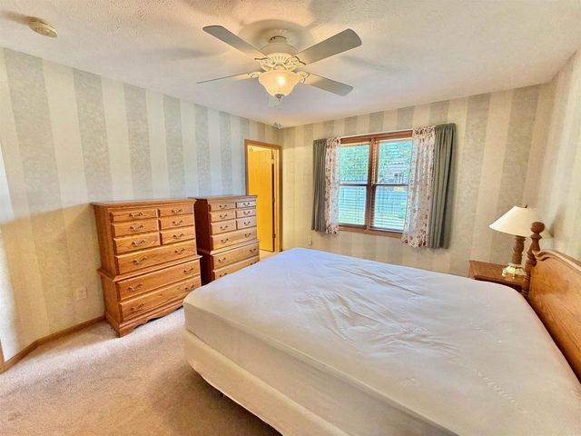 4630 Glacier View Drive, Milton, WI 53563