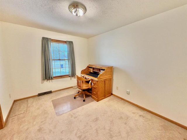 4630 Glacier View Drive, Milton, WI 53563