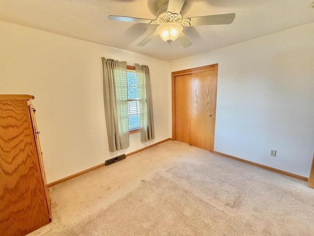 4630 Glacier View Drive, Milton, WI 53563