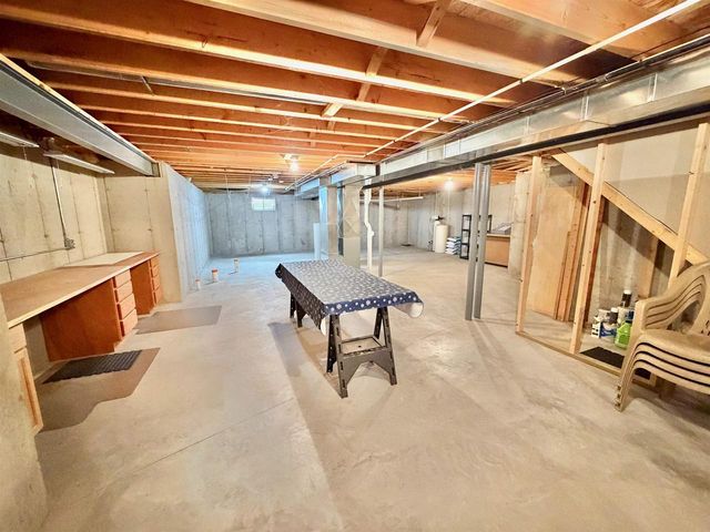 4630 Glacier View Drive, Milton, WI 53563