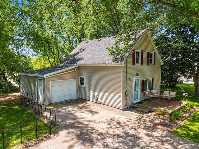 3320 IRIS COURT, Green Bay, WI 54311