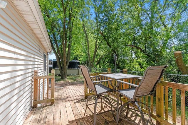 3320 IRIS COURT, Green Bay, WI 54311