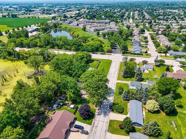 3320 IRIS COURT, Green Bay, WI 54311