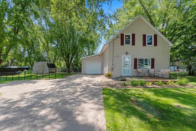 3320 IRIS COURT, Green Bay, WI 54311