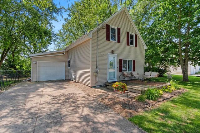3320 IRIS COURT, Green Bay, WI 54311